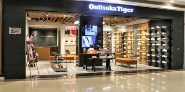 ONITSUKA TIGER